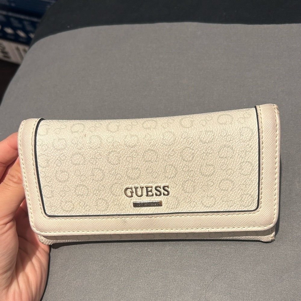 GUESS Cream Key & Card Holder